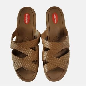 Okabashi Womens‎ Strappy Rubber Slides